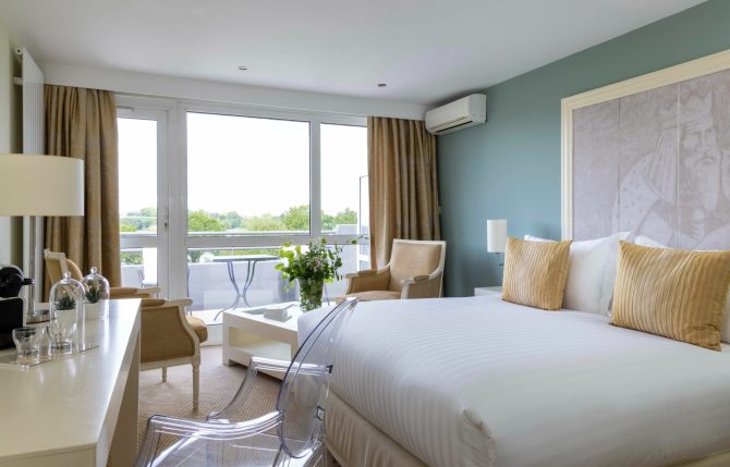 suite-junior-hotel-roi-arthur-scaled suite-junior-hotel-roi-arthur-scaled